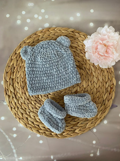 Ensemble bonnet & chaussons bébé Les mailles calines