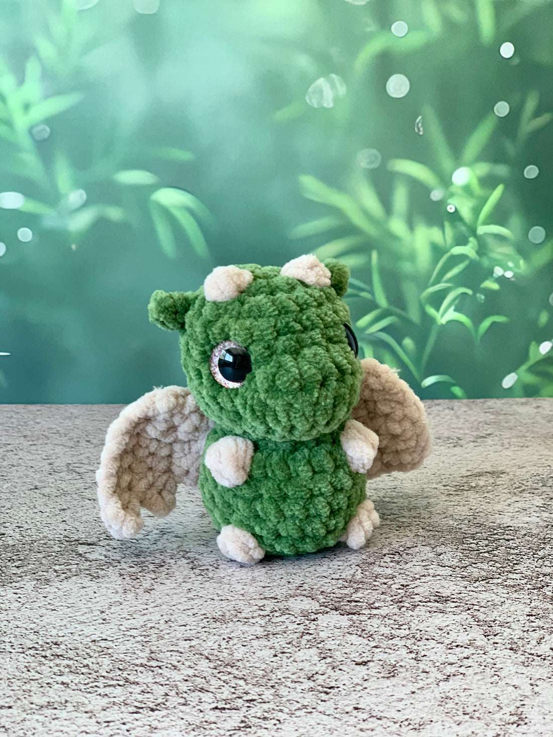 Peluche bébé dragon Les mailles calines