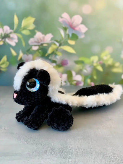 Peluche putois (Skiddles) Les mailles calines