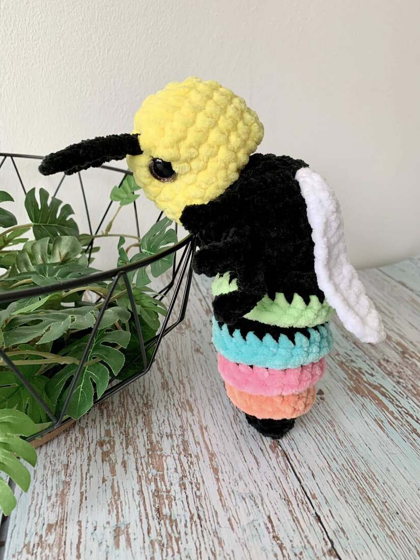 Guêpe - Willow Les mailles calines