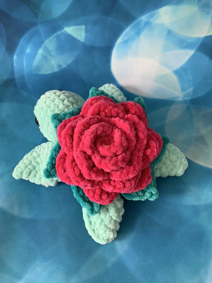 Tortue rose Les mailles calines