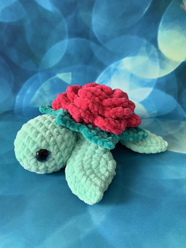 Tortue rose Les mailles calines