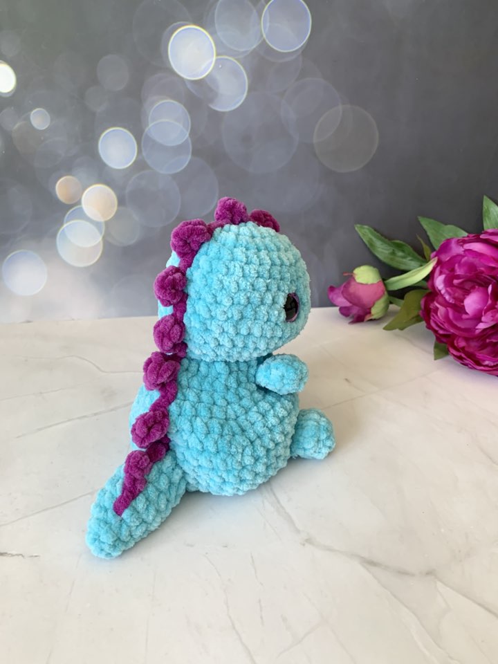 Dinosaure moelleux Les mailles calines