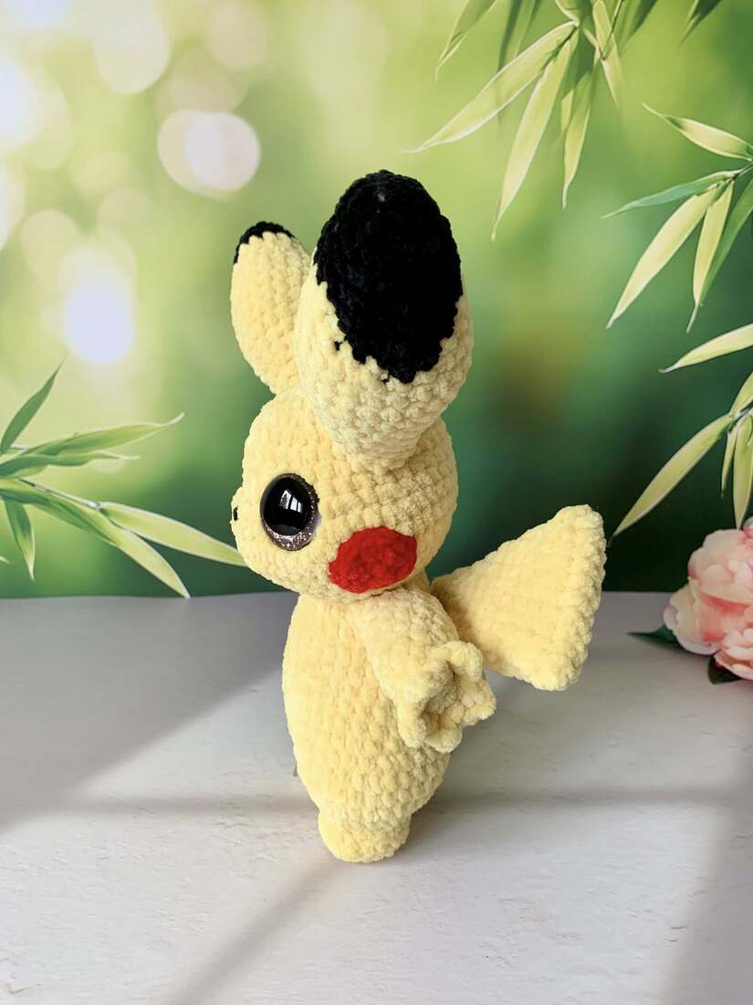 Pokémon - Pikachu Les mailles calines