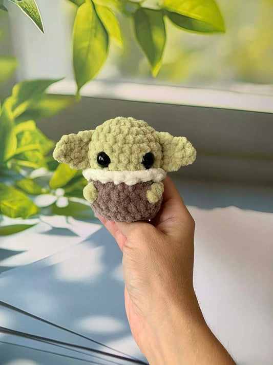 Porte-clés bébé yoda (Grogu) Les mailles calines