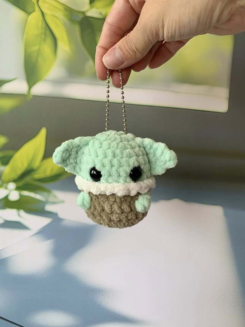 Porte-clés bébé yoda (Grogu) Les mailles calines